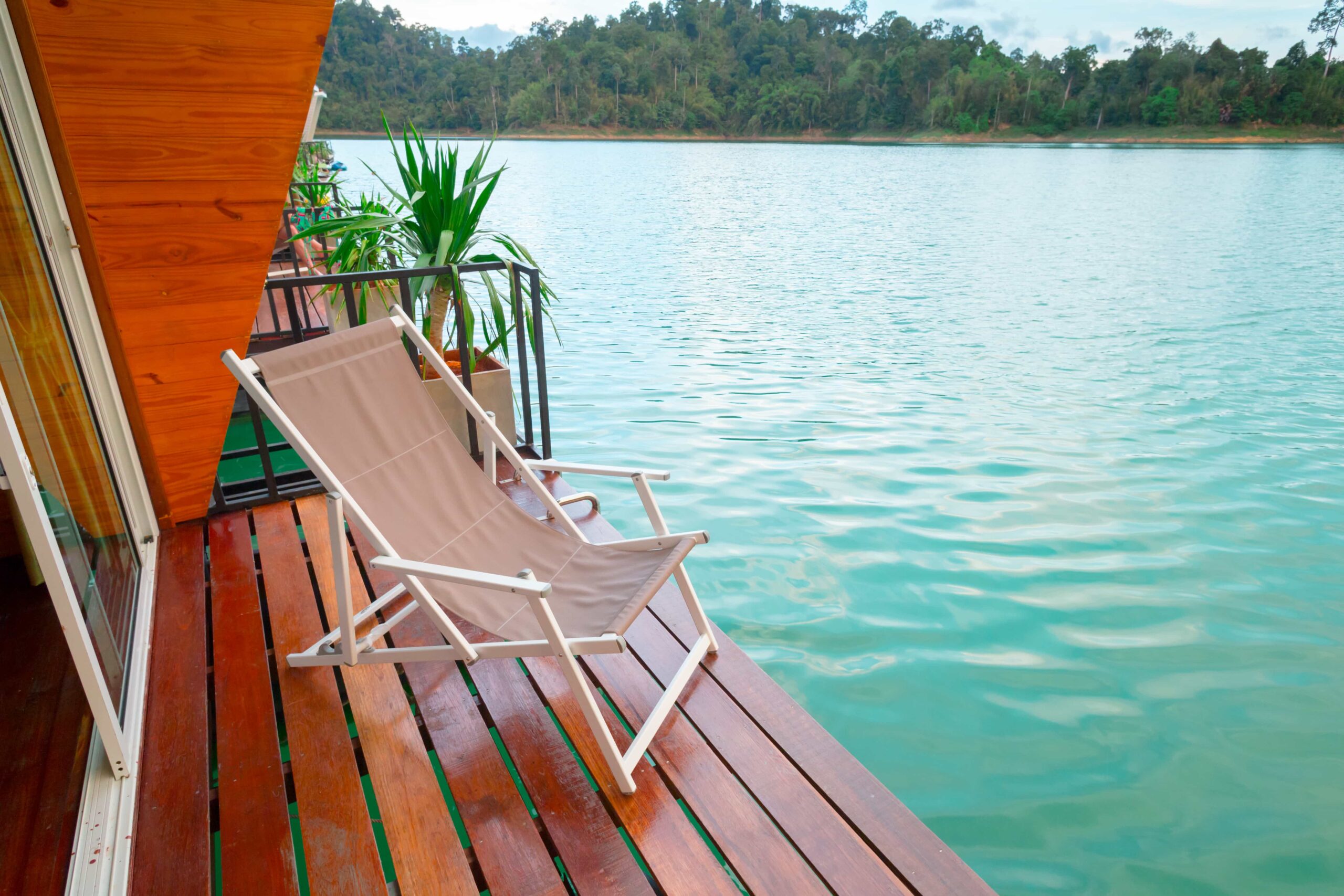 Terrassilaudade paigaldus